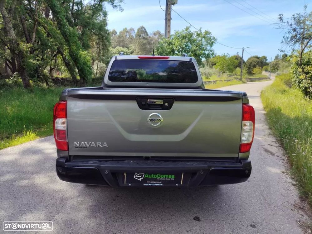 Nissan Navara 2.3 dCi CD 4WD Tekna Auto - 11