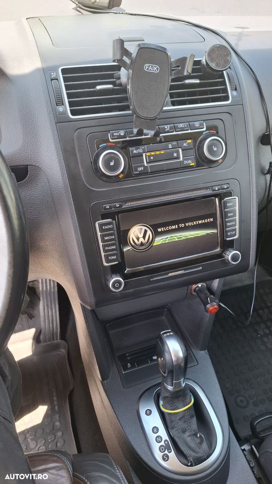 Volkswagen Touran 2.0 TDI DPF Highline DSG - 6