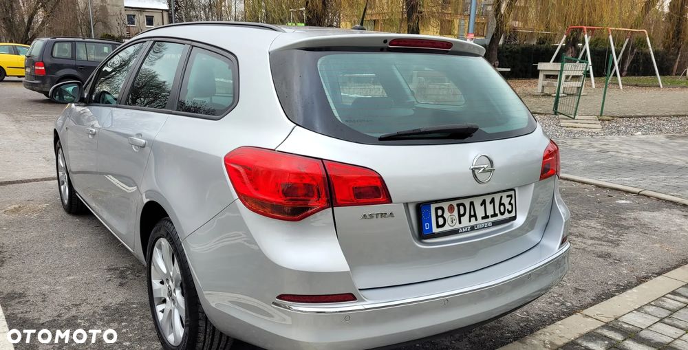 Opel Astra - 6