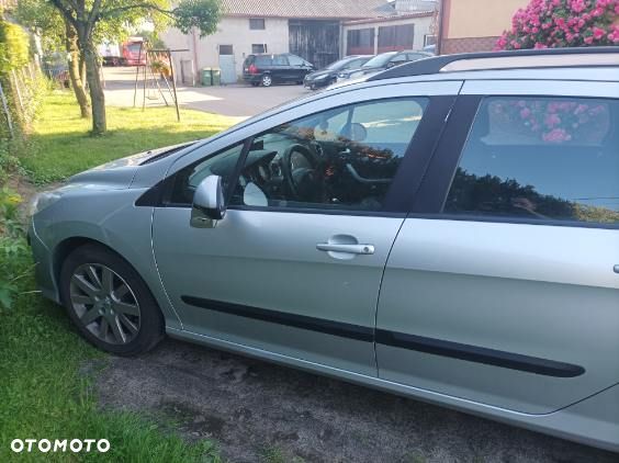 Peugeot 308 - 16