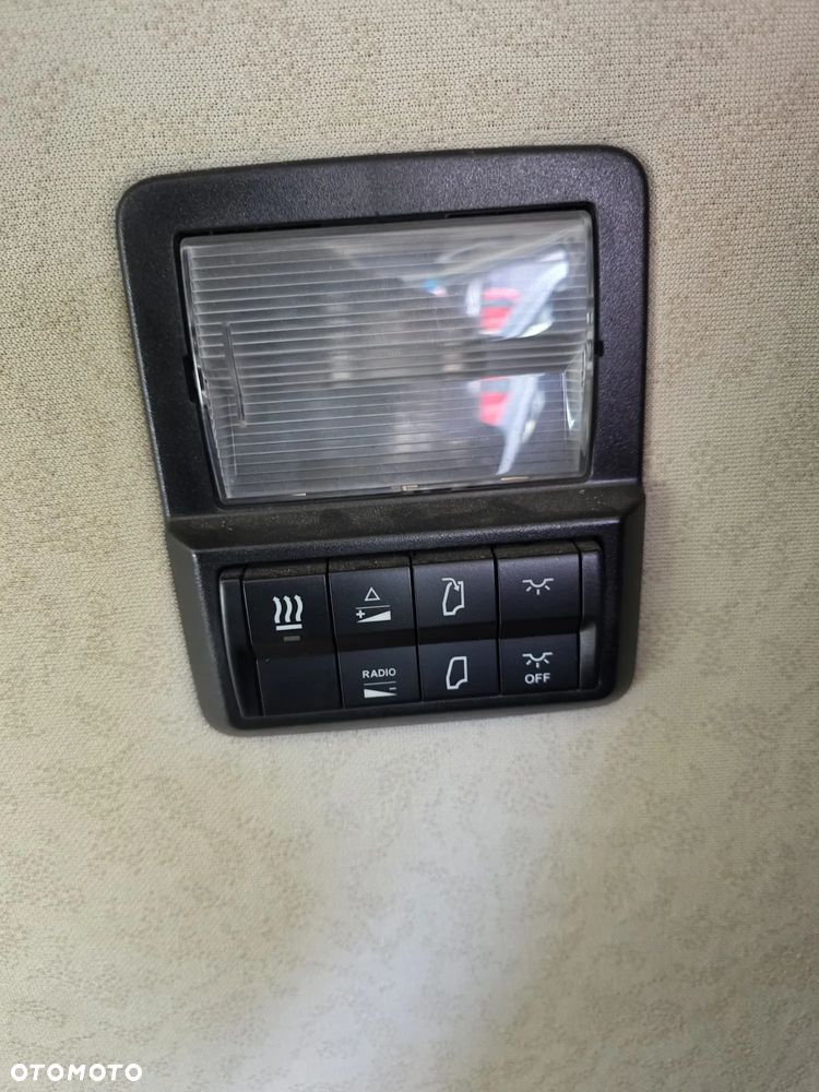 Mercedes-Benz ACTROS - 14