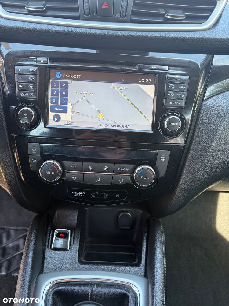 Nissan Qashqai 1.6 DCi 4x4 N-Connecta EU6 - 20