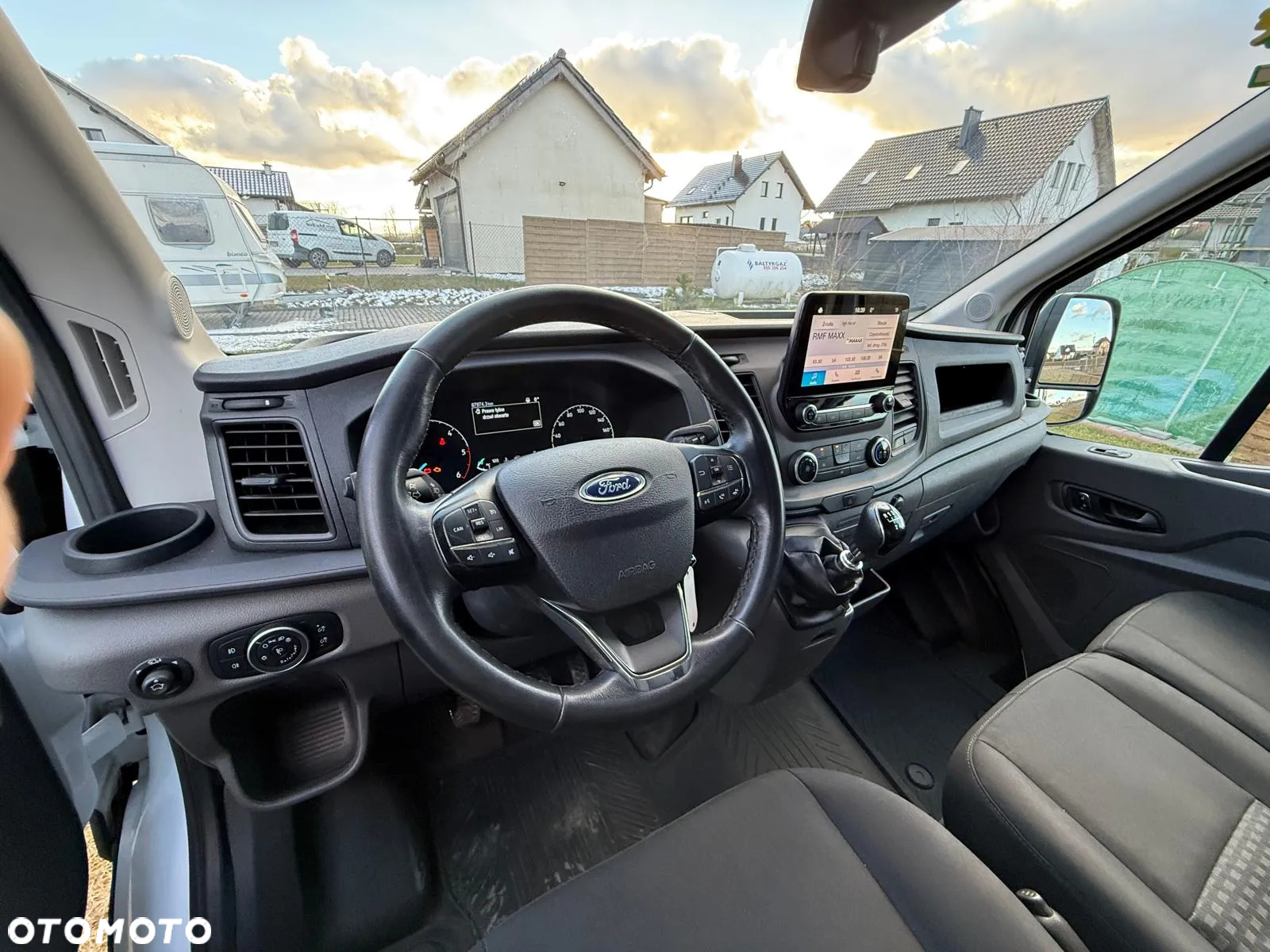Ford Transit - 12