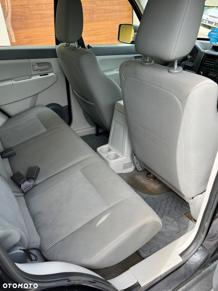 Jeep Liberty - 14