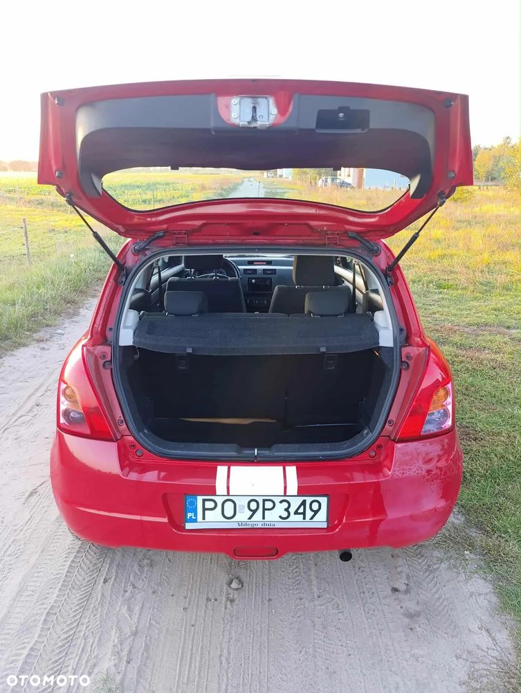 Suzuki Swift - 17