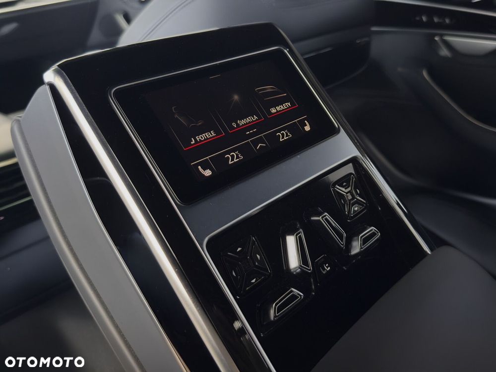 Audi A8 - 20