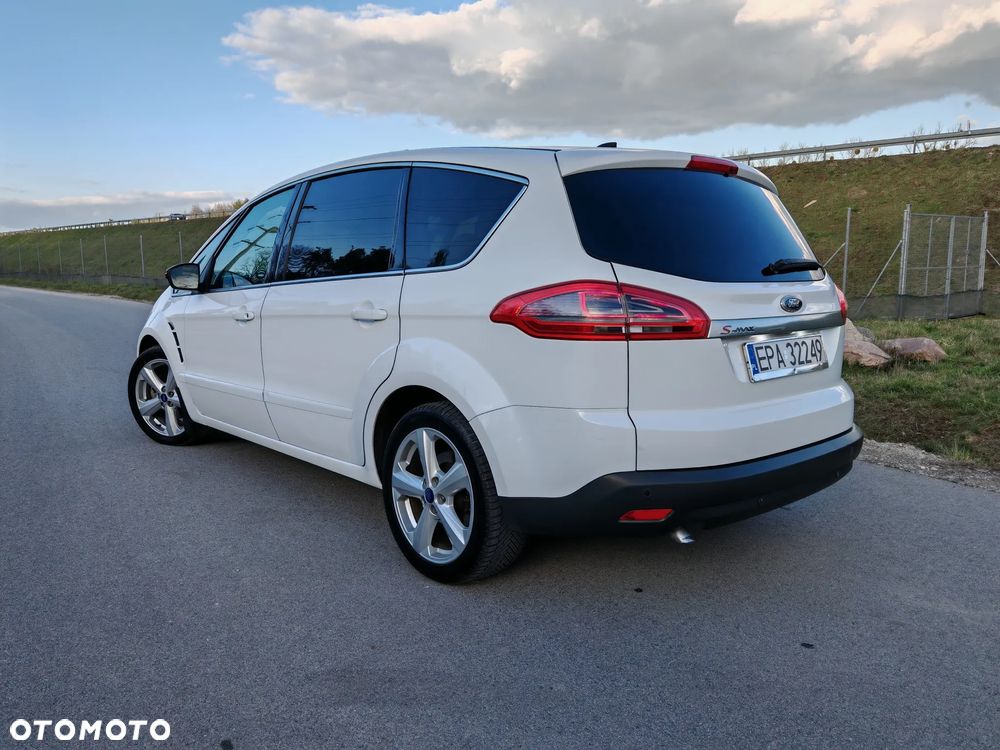 Ford S-Max 2.0 TDCi DPF Titanium - 3