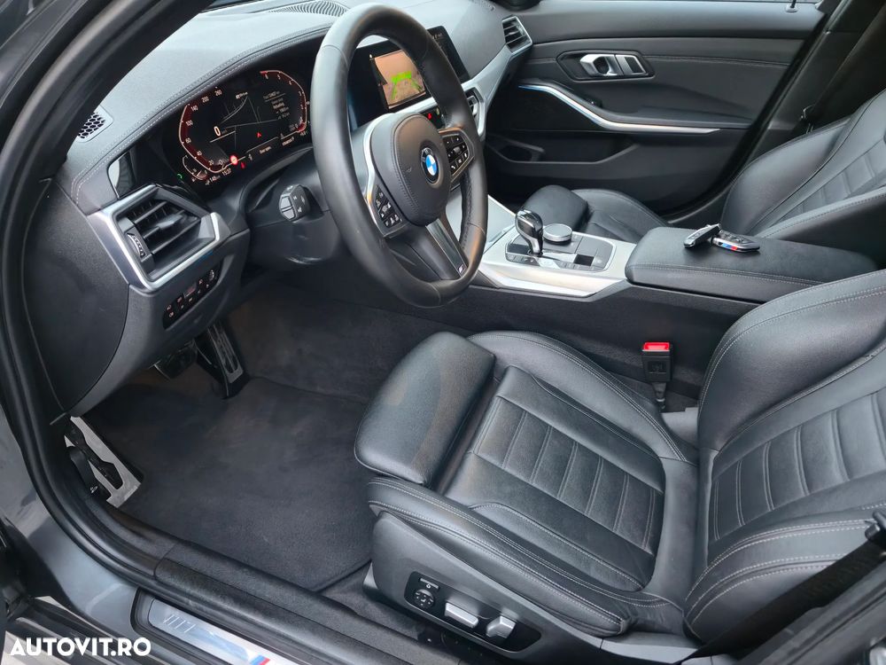 BMW Seria 3 330e iPerformance M Sport - 26