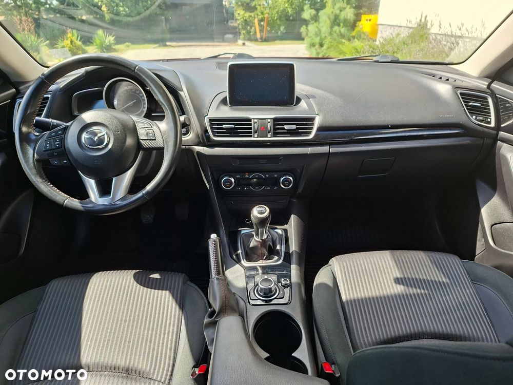Mazda 3 - 8