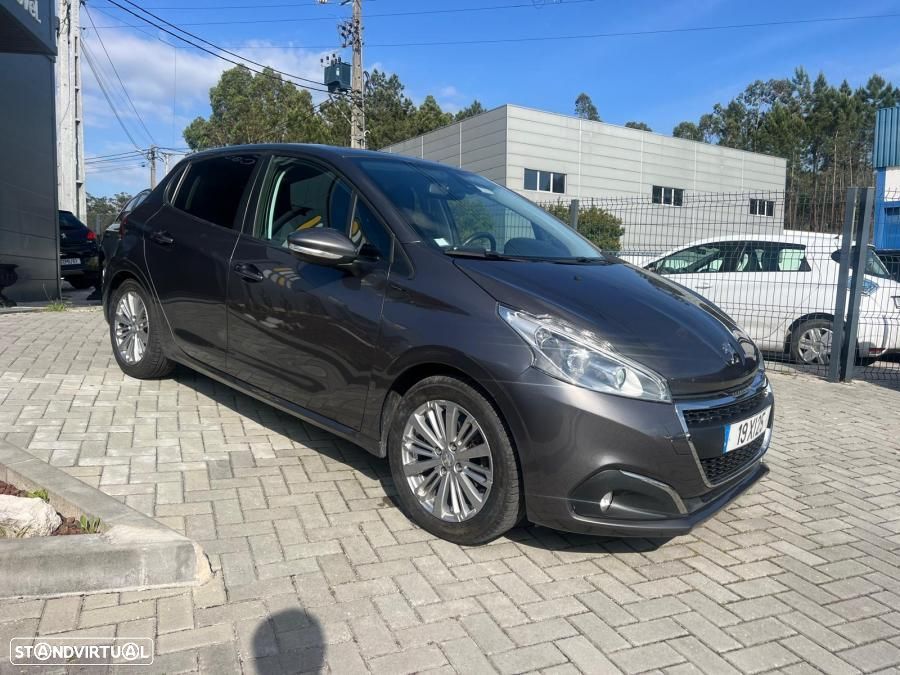 Peugeot 208 1.5 BlueHDi Active Pack - 4