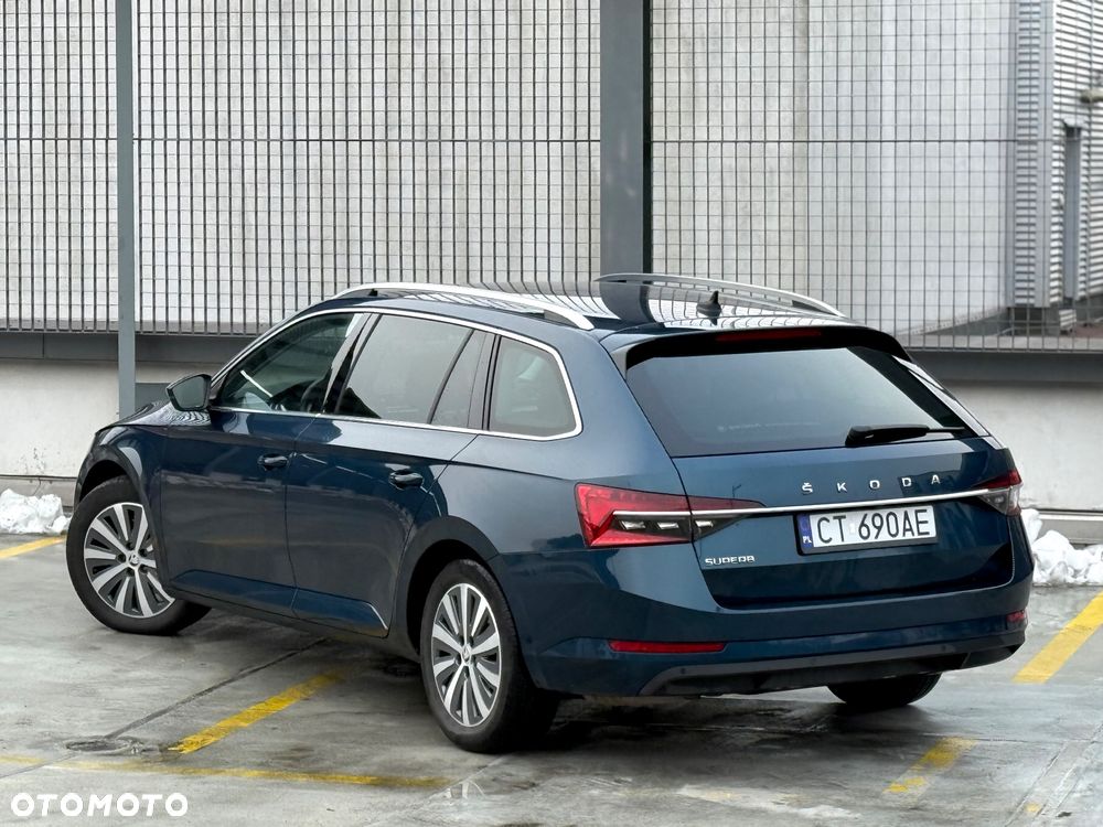 Skoda Superb 2.0 TDI SCR Style DSG - 11