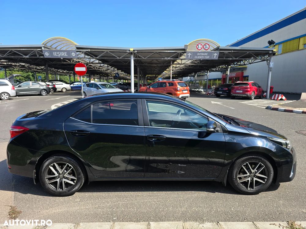 Toyota Corolla 1.6 Valvematic CVT Sol - 5