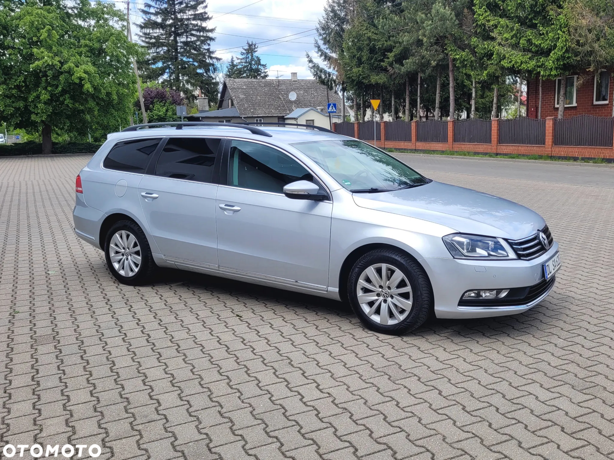 Volkswagen Passat 2.0 TDI Comfortline DSG - 14