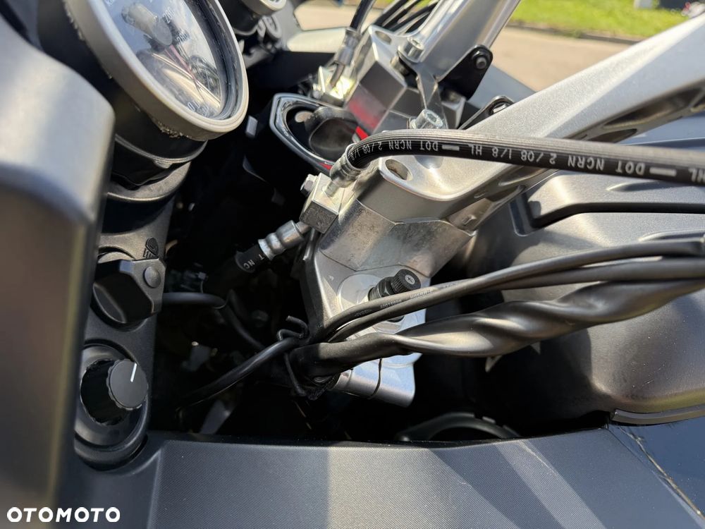 Kawasaki GTR - 13