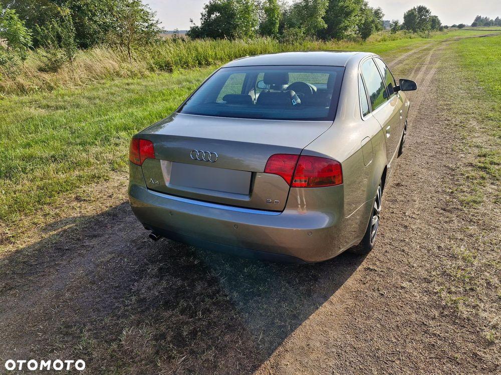 Audi A4 Limousine 2 - 7