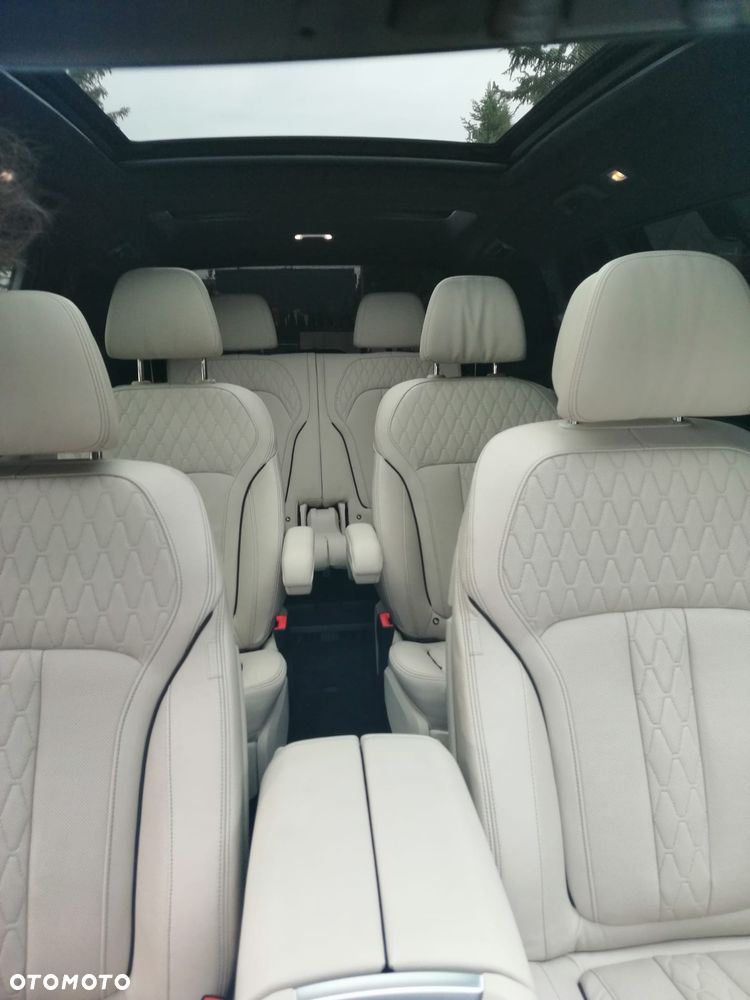 BMW X7 M50i sport - 6