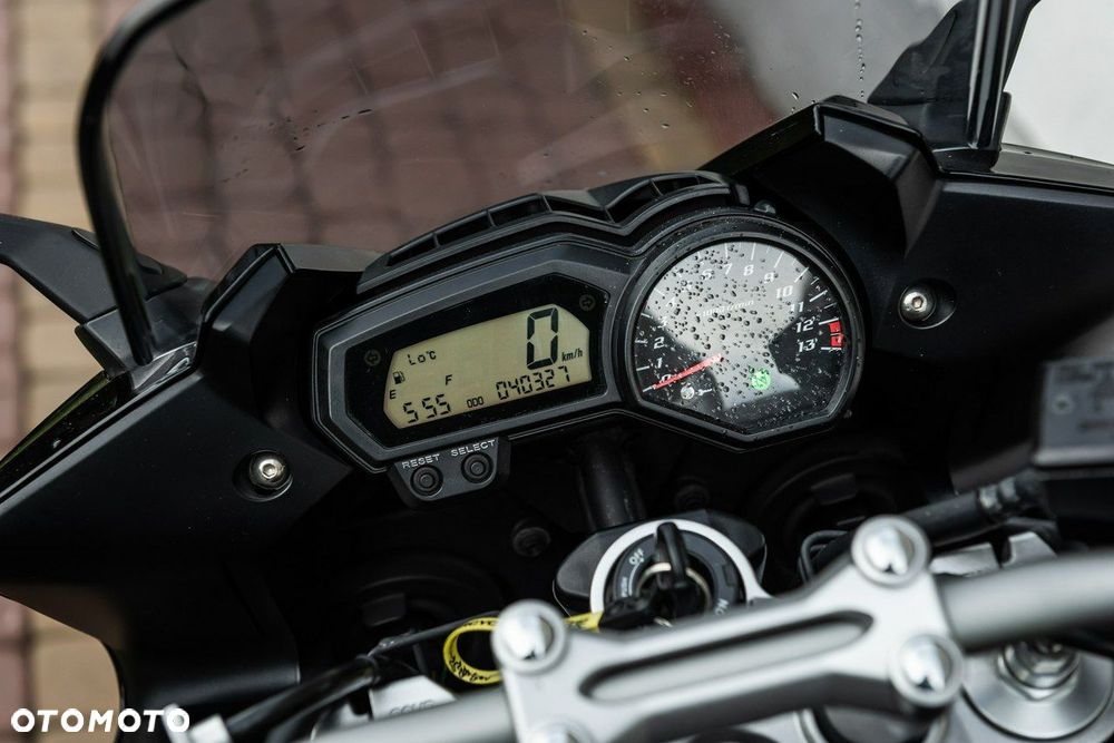 Yamaha FZ - 8