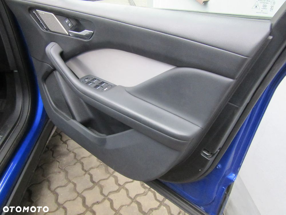 Jaguar I-Pace 2019 r. na części - 16