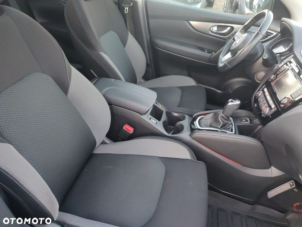 Nissan Qashqai 1.3 DIG-T DCT N-CONNECTA - 35