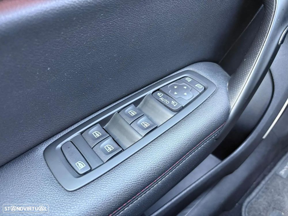 Renault Mégane 1.6 Plug-In R.S. Line - 33