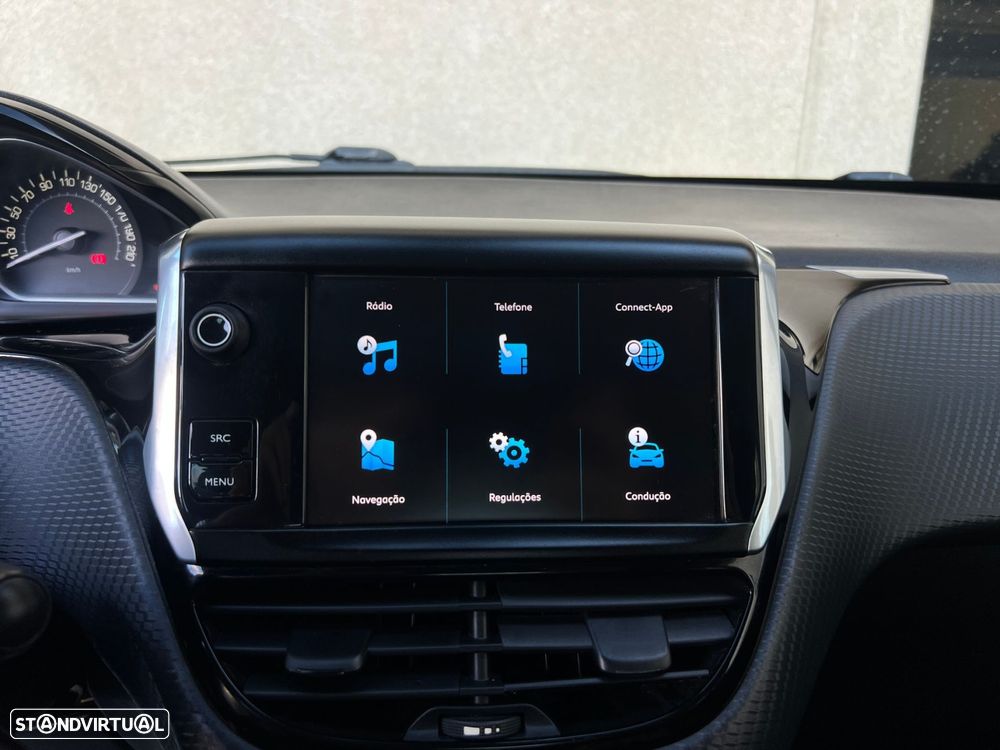 Peugeot 208 1.2 PureTech Style - 14