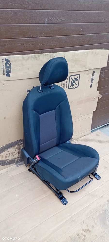 Fotel kierowcy lewy przód przedni Hyundai I40 - 4