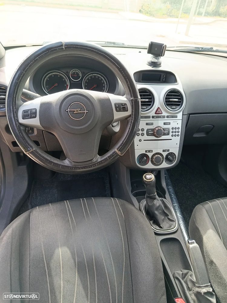 Opel Corsa 1.3 CDTI Enjoy EcoFLEX - 19