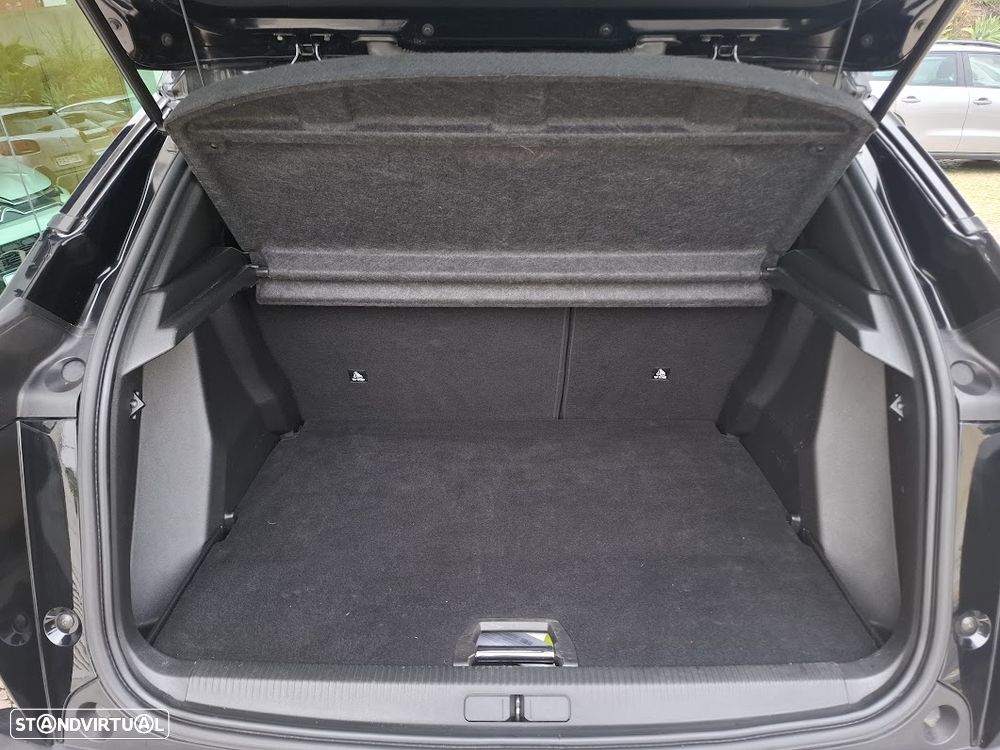 Peugeot 2008 1.2 PureTech GT Line - 46