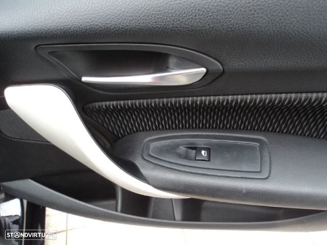 BMW 116 d EDynamics Line Sport - 26