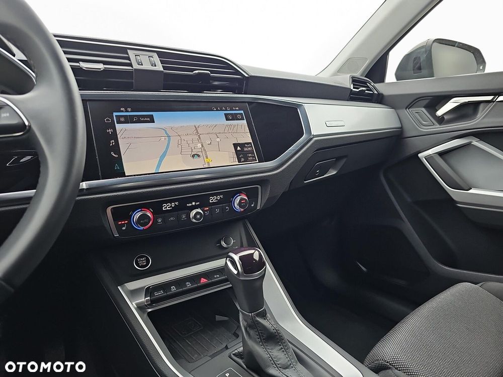 Audi Q3 35 TFSI Advanced S tronic - 16