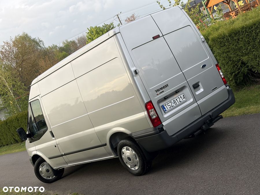 Ford Transit - 33