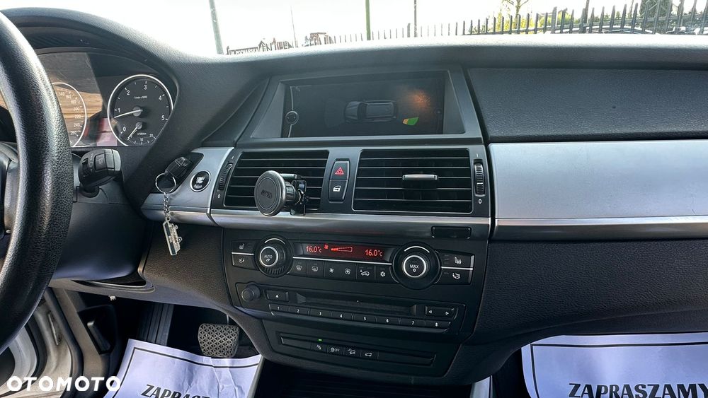 BMW X5 xDrive30d - 10