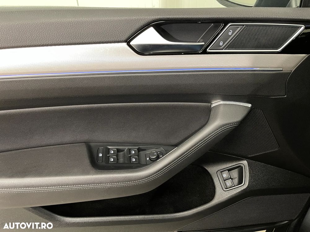 Volkswagen Passat 1.4 TSI DSG GTE - 27