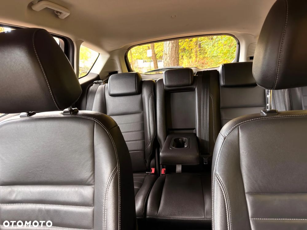 Ford C-MAX - 35