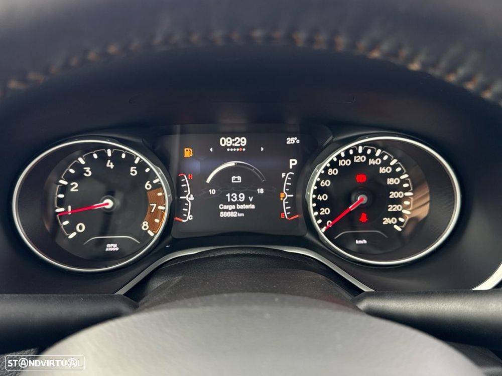 Jeep Compass 1.4 MA Limited Auto9 - 9
