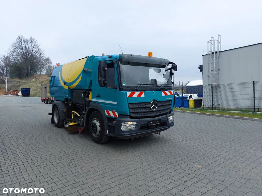 Mercedes-Benz Atego - 1