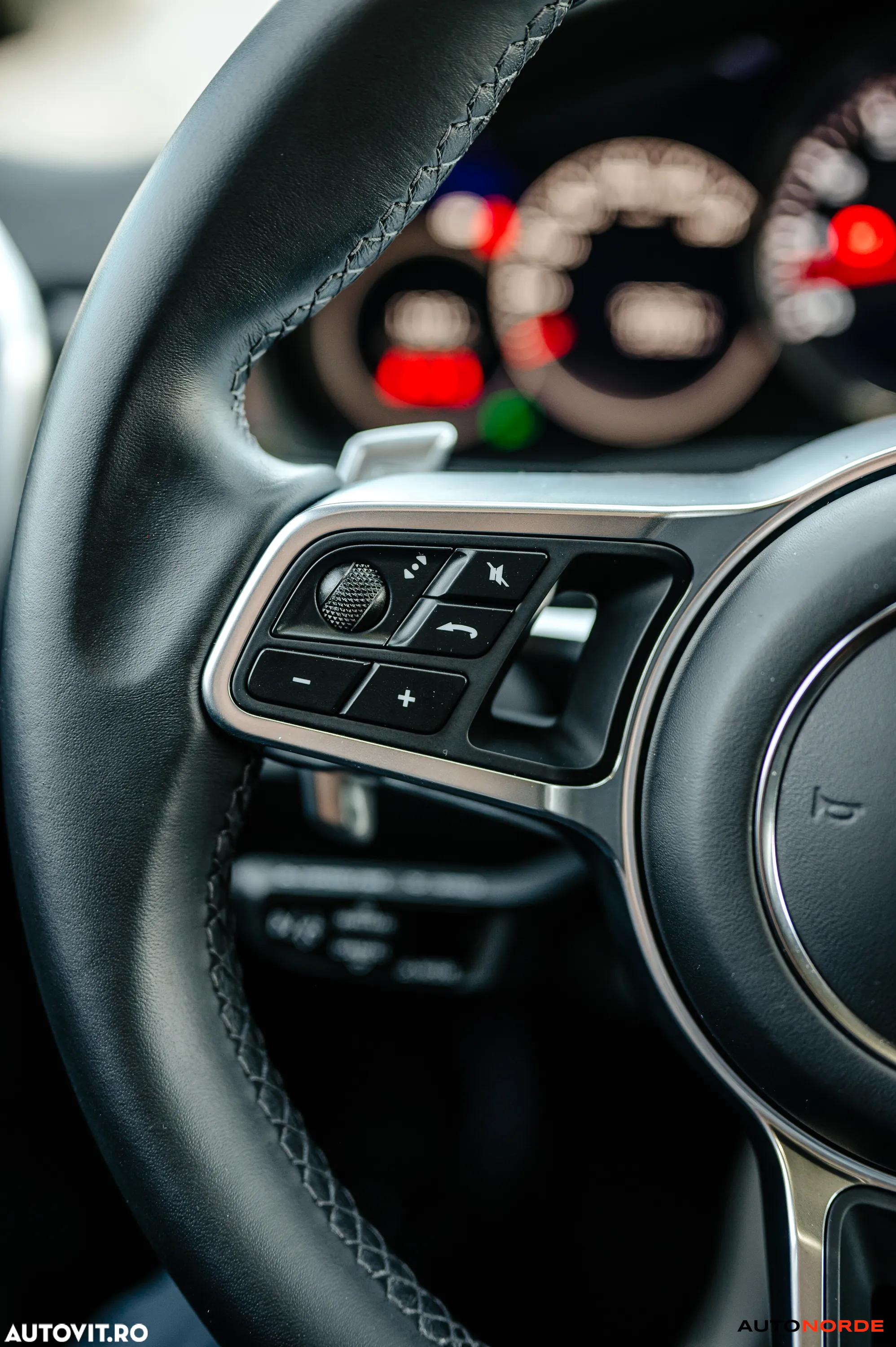 Porsche Cayenne Coupe S - 24