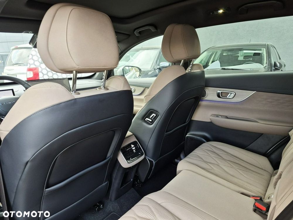 Chery Tiggo 8 1.5 T-GDI Super Hybrid Prestige DCT - 26