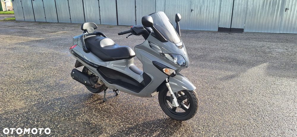 Piaggio Xevo - 12