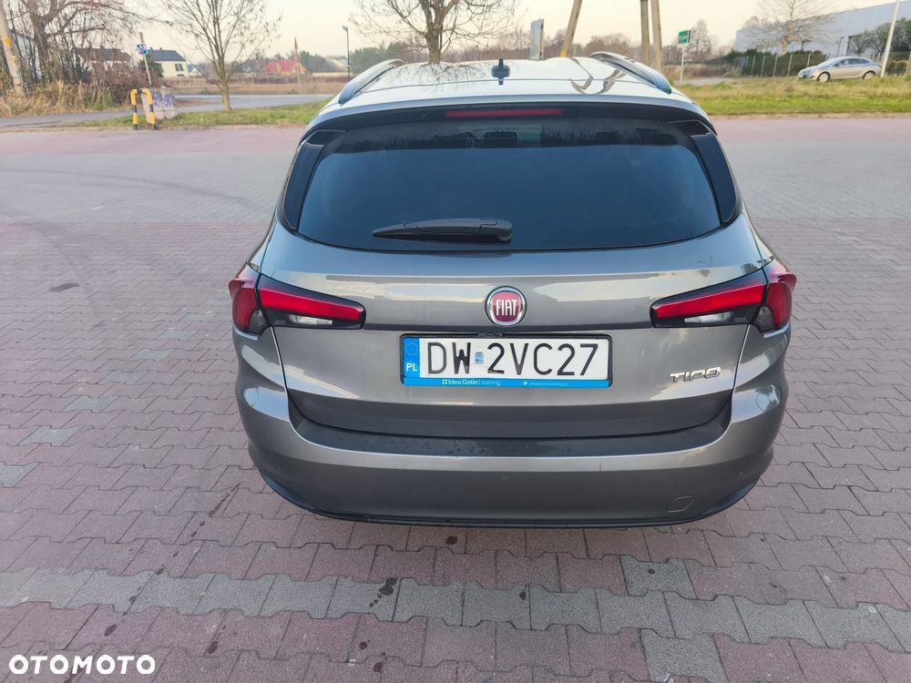 Fiat Tipo 1.4 T-Jet 16v Lounge - 14