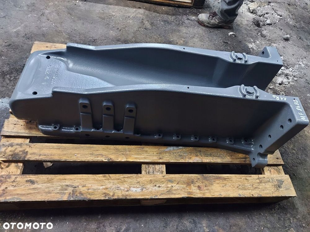 MISA OLEJOWA 836867690 MASSEY FERGUSON 8680 2011R - 4