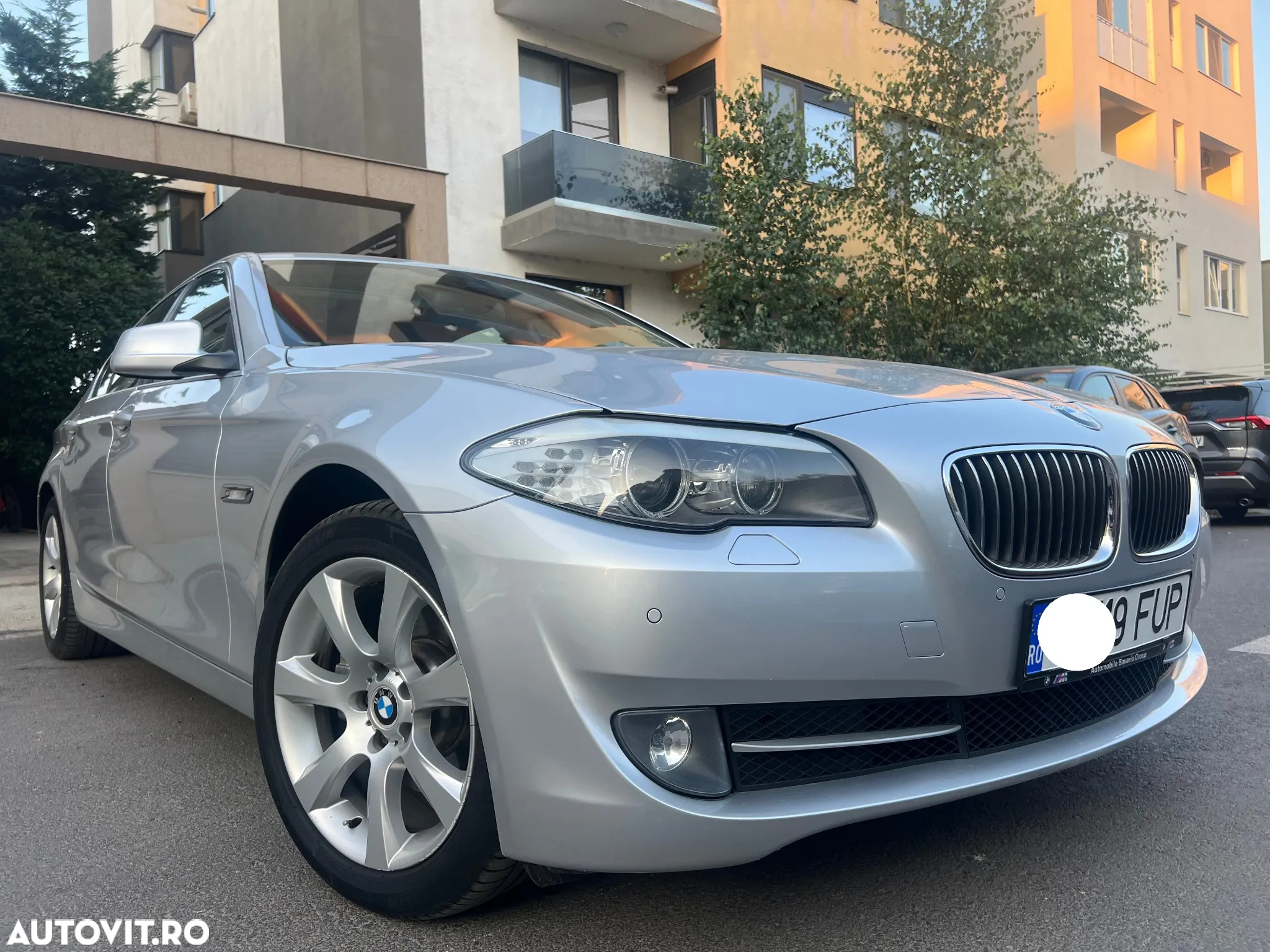BMW Seria 5 520d - 3