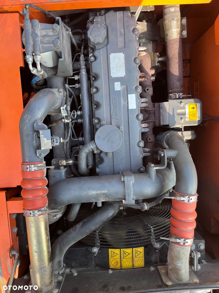 Doosan DX140W - 30