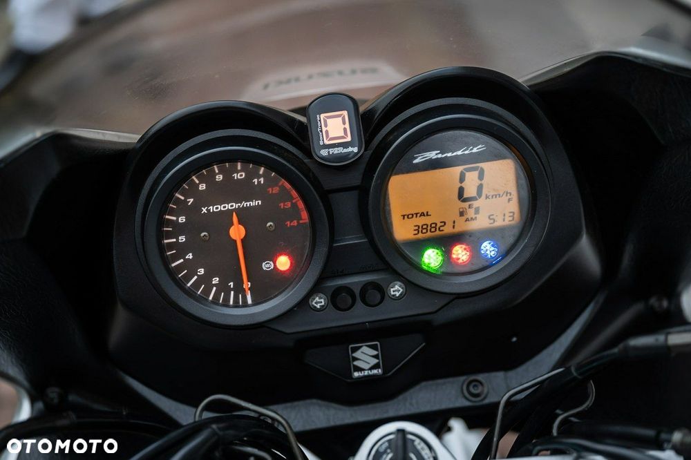 Suzuki Bandit - 11