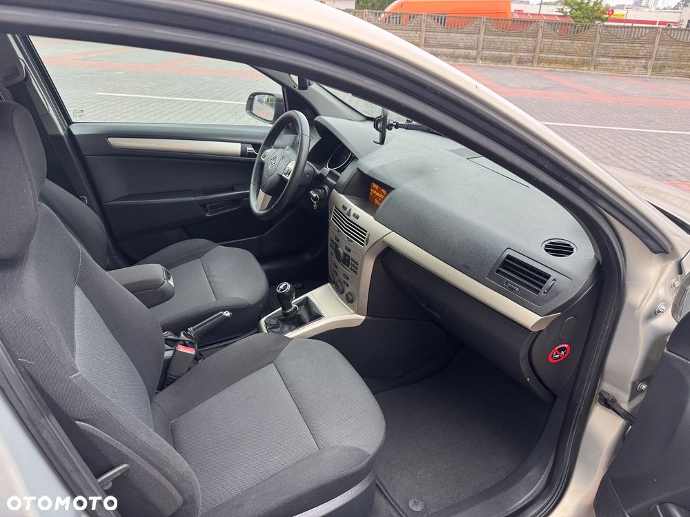 Opel Astra 1.6 Enjoy - 5