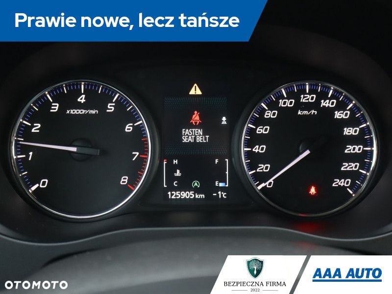 Mitsubishi Outlander - 12