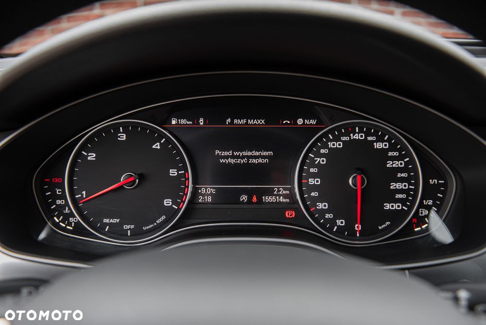 Audi A6 Avant - 16