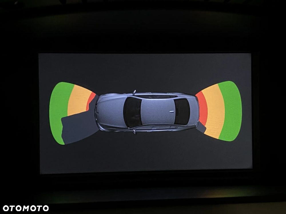 BMW Seria 3 320i - 22