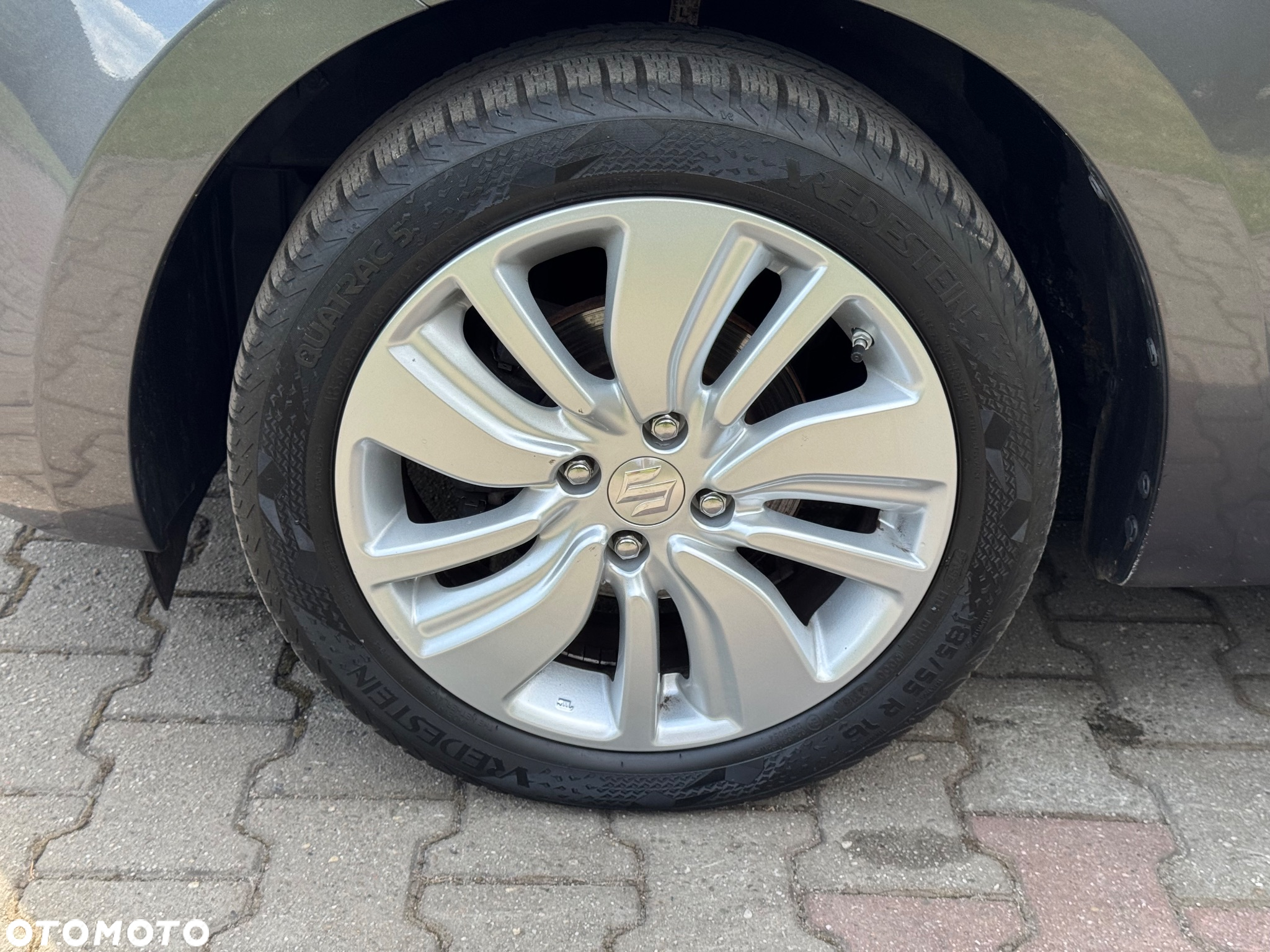 Suzuki Swift 1.2 Premium - 12