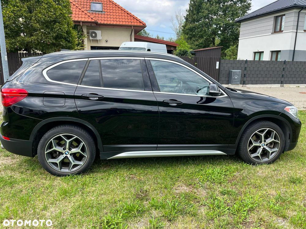 BMW X1 xDrive25i Sport Line - 6